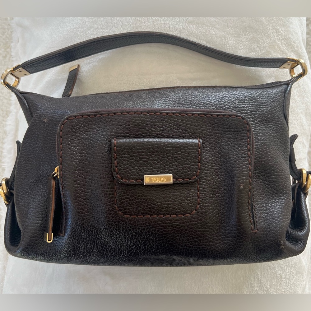 Auth EUC w/COA Vintage Tod’s Handbag, Brown Pebbled Leather w/Gold Hardware